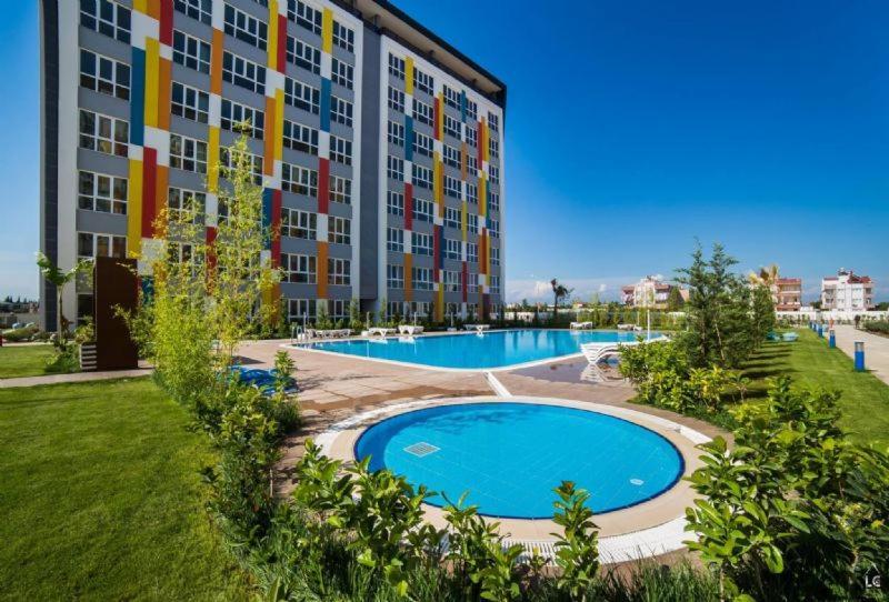 Selin'S Apartment With Pool View Анталия Екстериор снимка